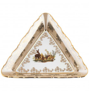 Салатник 19 см треугольный  Royal Czech Porcelain "Хаппа /Охота бежевая" / 203500